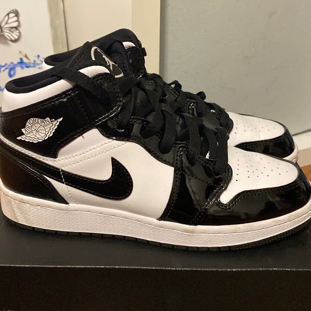 jordan womens 6